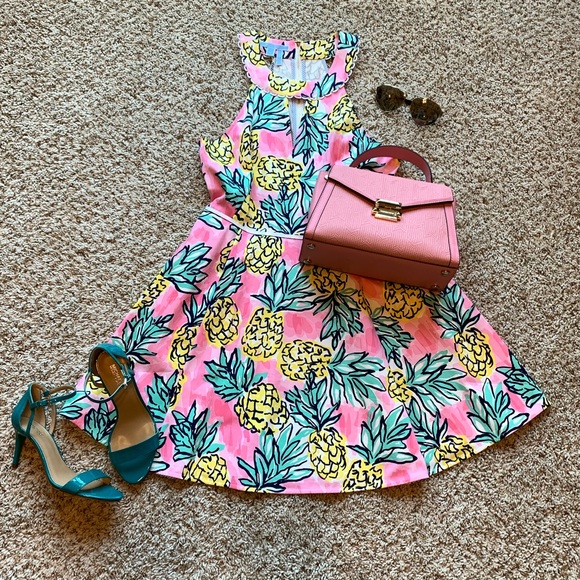 Draper James Dresses & Skirts - 🍍Host Pick 🍍🆕 Pink Pineapple 🍍 Dress 👗